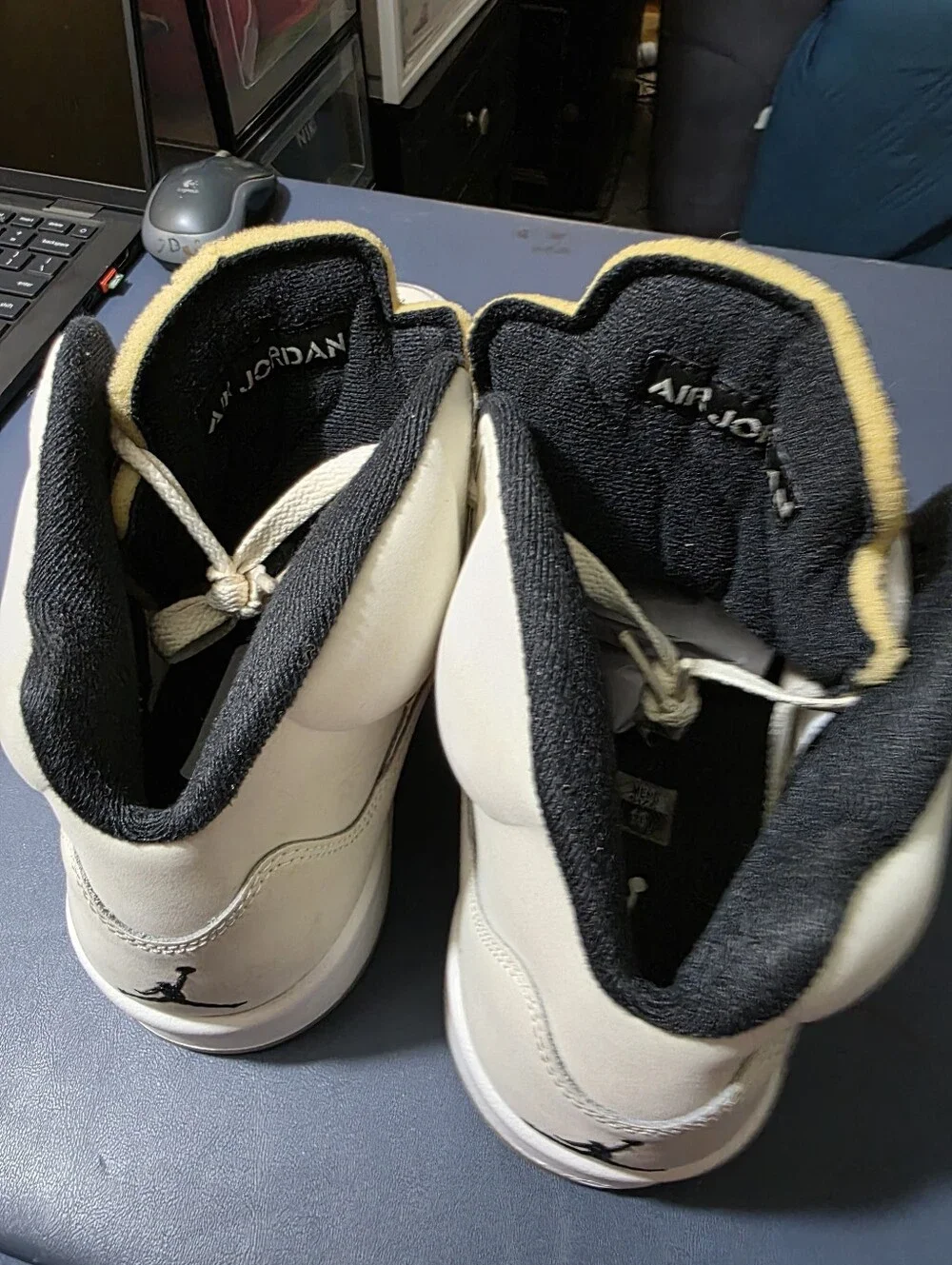 Jordan 5 Retro 